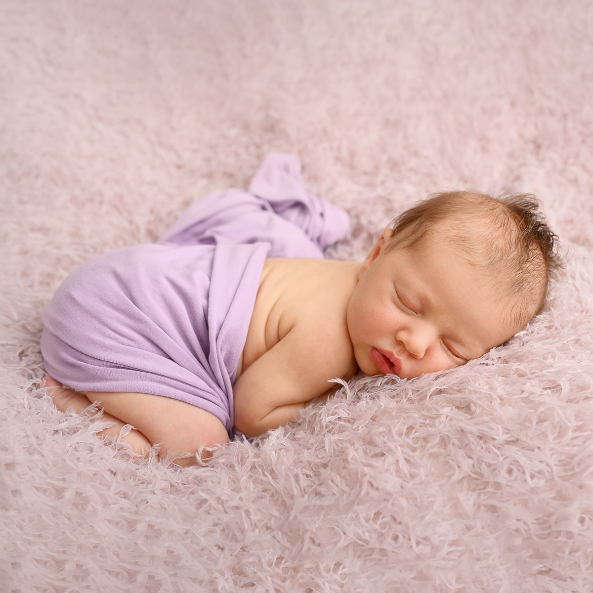 photographe nouveau-né à yverdon en studio