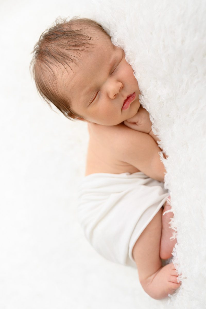 photographe nouveau-né à yverdon en studio